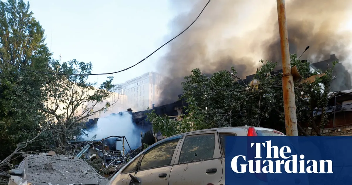 Deadly air raids across Ukraine after warnings of Russian strike wave