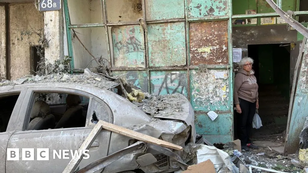 'Whole of Ukraine is in grief' after attacks, but life in Kyiv goes on