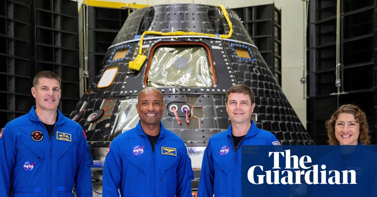 Nasa readies its most powerful rocket for round-the-moon flight