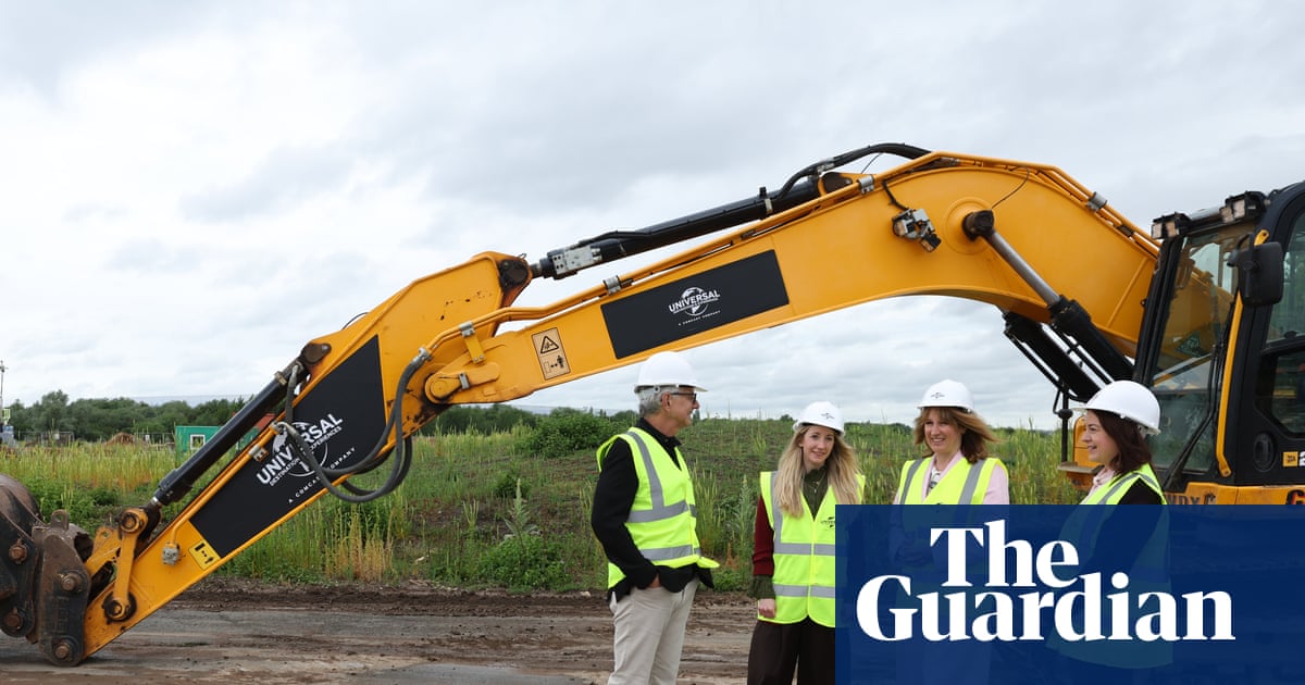 UK government to pay £1.3bn to help fund Universal Studios theme park in Bedfordshire