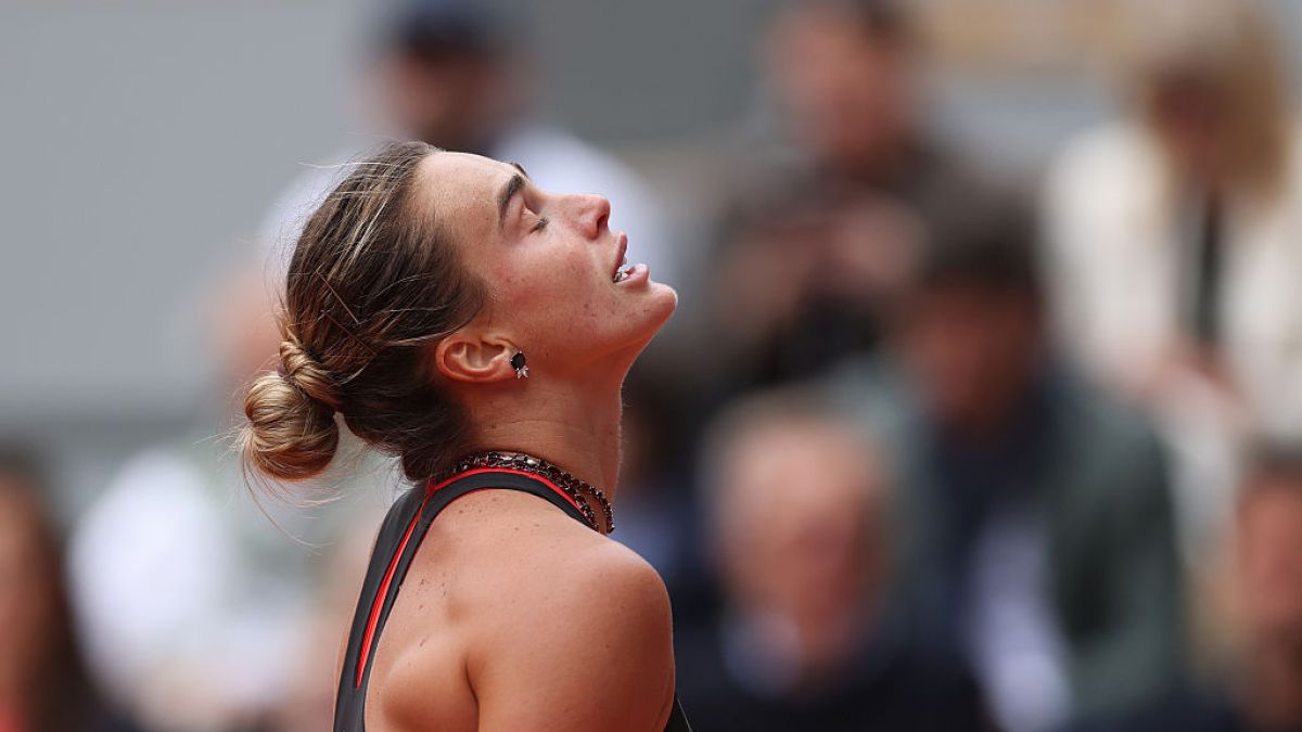 Sabalenka the latest French Open shock exit as Shnaider wins quarterfinal