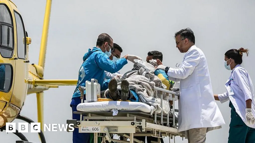Missing Sherpa guide found on Mount Everest after 'miracle' self-rescue