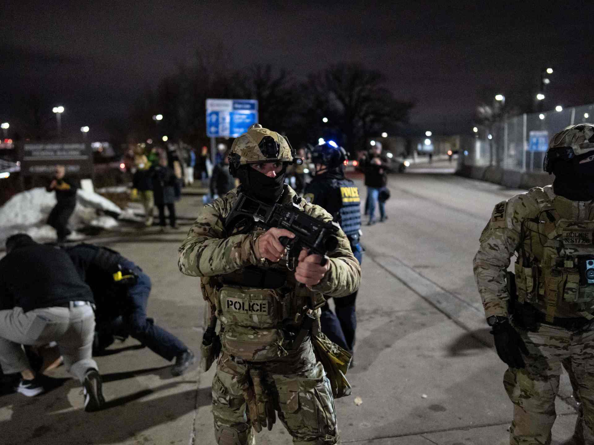 US judge orders curbs on ICE agents’ actions against Minnesota protesters