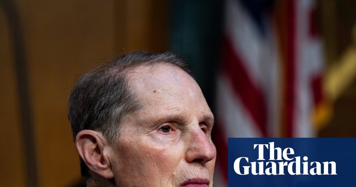 Top Democrat urges end to secrecy over proposed ICE child detention center