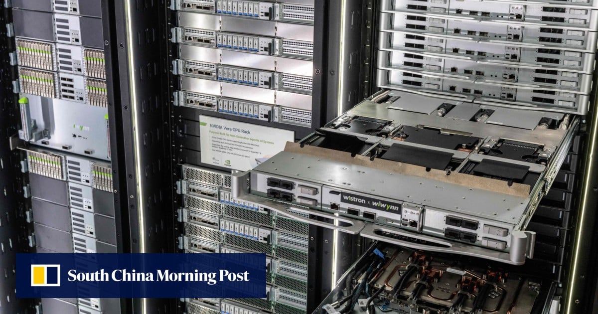 AI hyperscaler effect vaults China’s Zhongji Innolight to top of CSI 300 benchmark