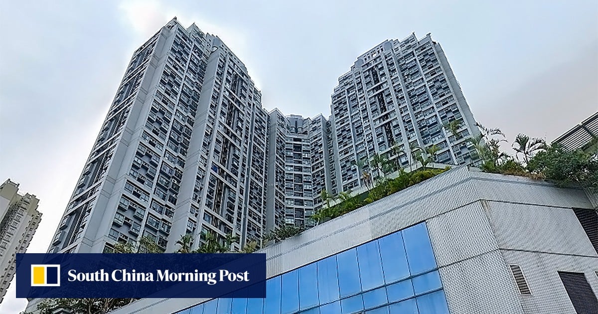 Hong Kong police arrest man after repeated bottle-throwing from flat injures 2