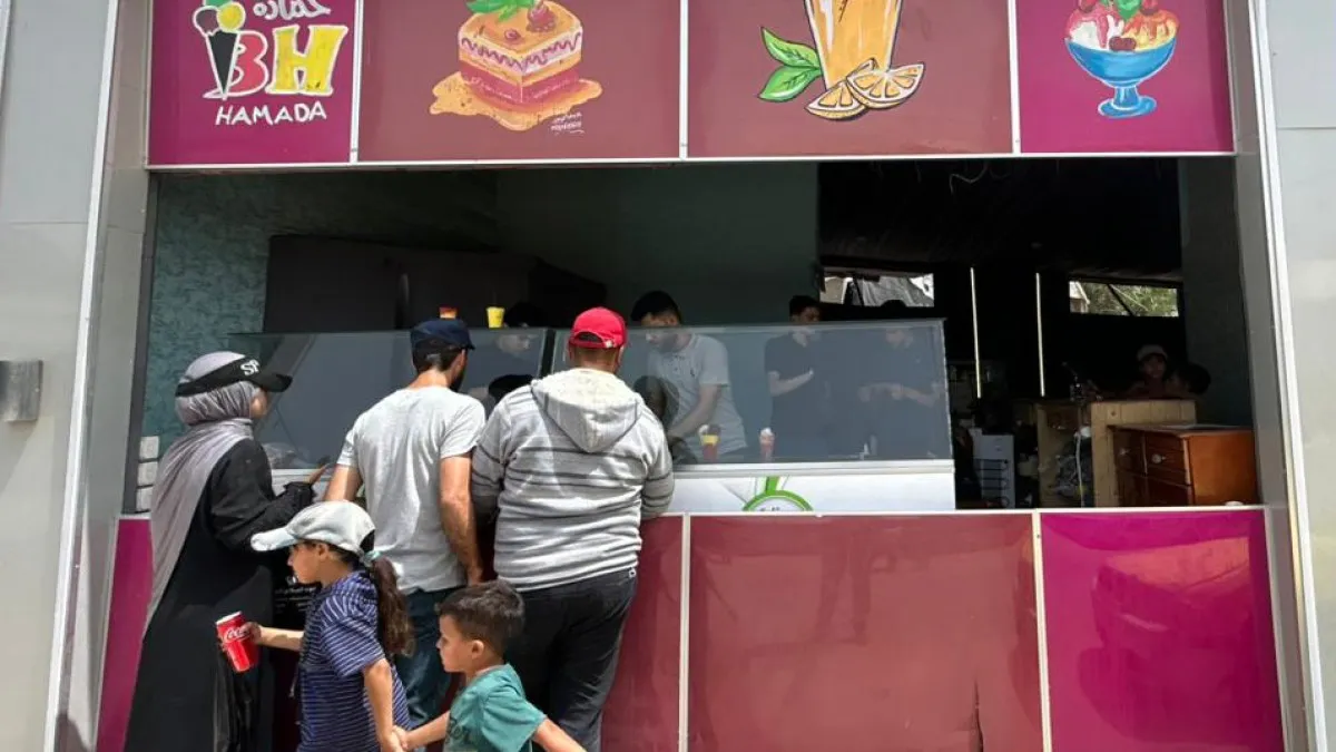 An ice cream parlour survives Gaza’s genocide and gives seven students hope