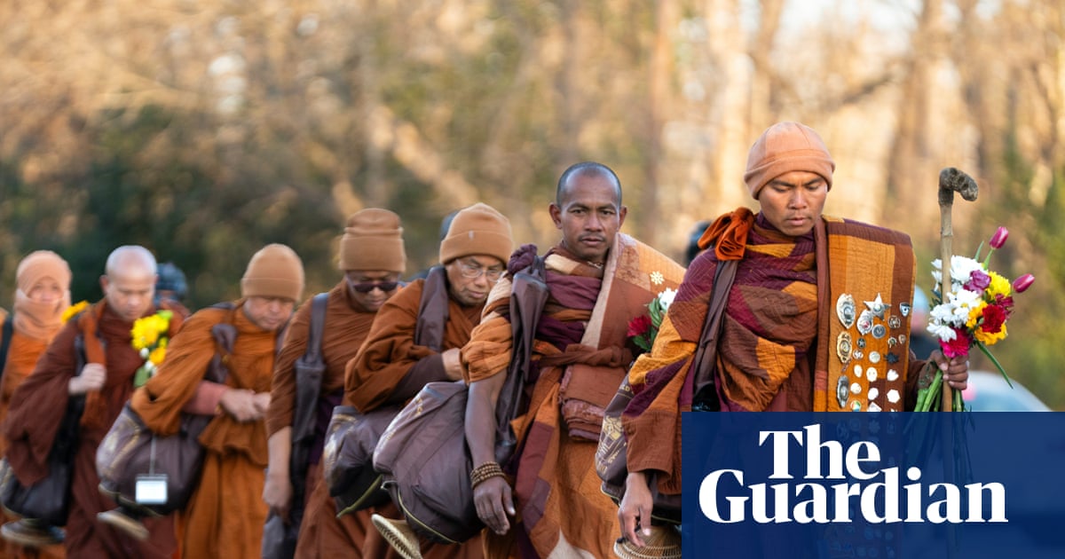 Buddhist monks pass halfway mark on 2,300-mile Walk for Peace through US