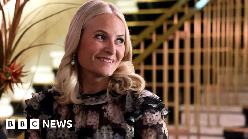 Norway's crown princess on lung transplant waiting list, palace says