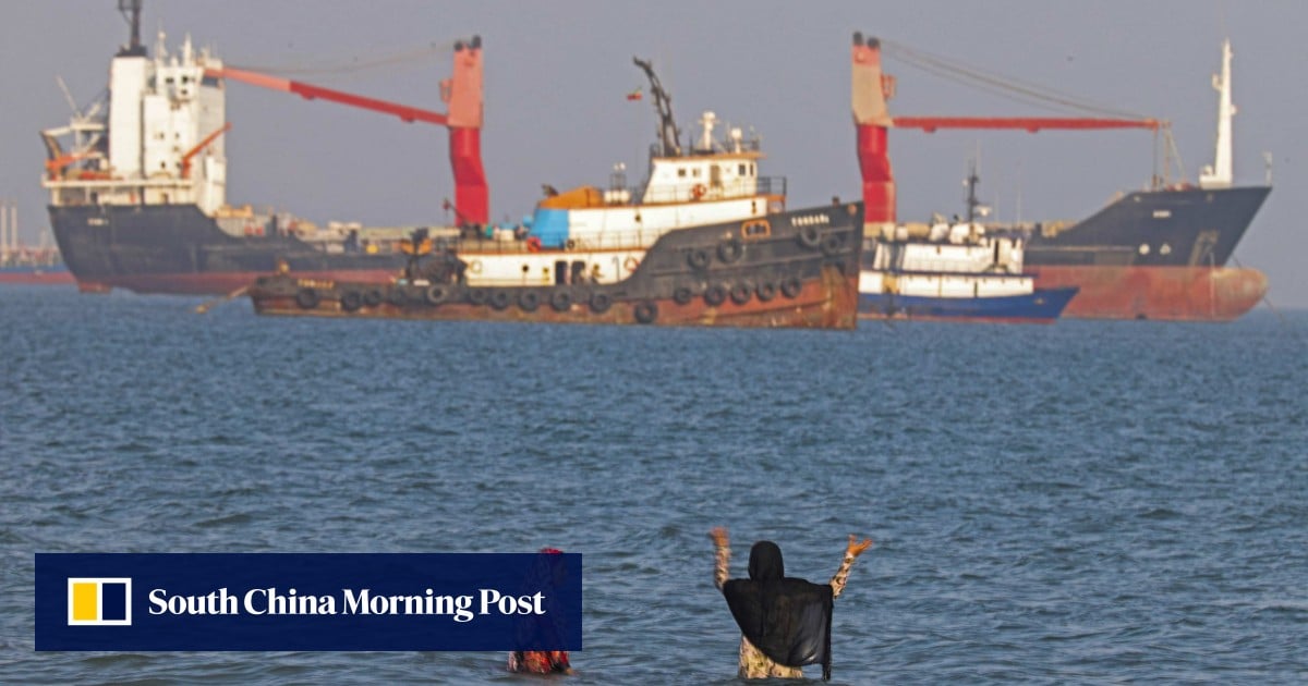 US strikes Iranian radar sites after drone shootdown in Strait of Hormuz