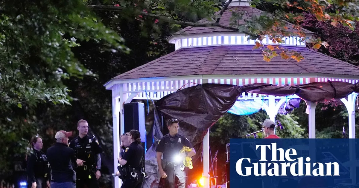 Search for suspects continues after 12 people shot near festival in Toledo, Ohio