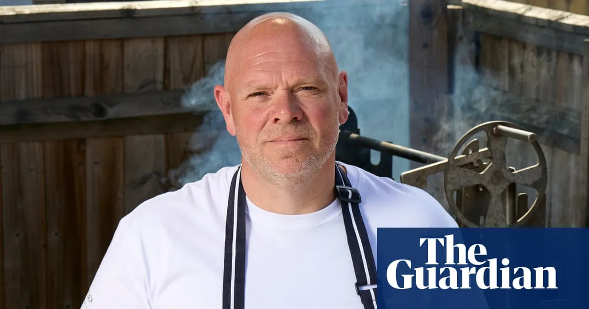 Top chefs back Andy Burnham for prime minister to cut VAT on hospitality