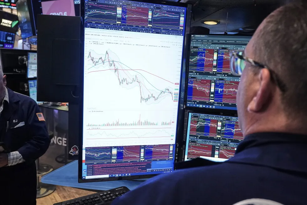 Asian shares drop after plunge in Big Tech stocks gives Wall St its worst day in months