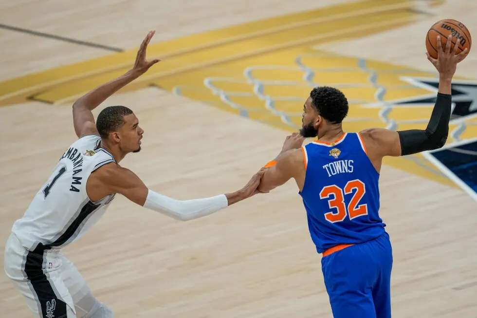 Spurs-Knicks Game 3 of the NBA Finals is a hot ticket with the potential for a wild scene