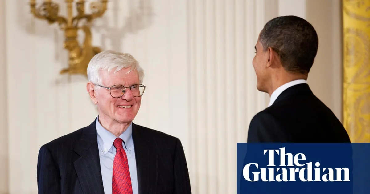 Gordon S Wood, Pulitzer-prize winning historian, dies after being struck by a car in Rhode Island