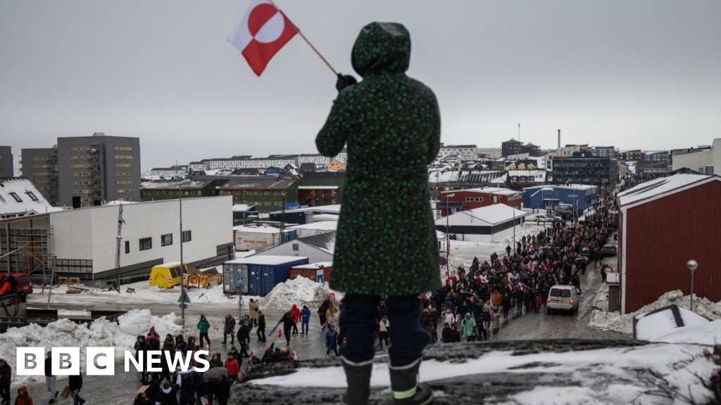 Trump tariff threat over Greenland 'unacceptable', European leaders say