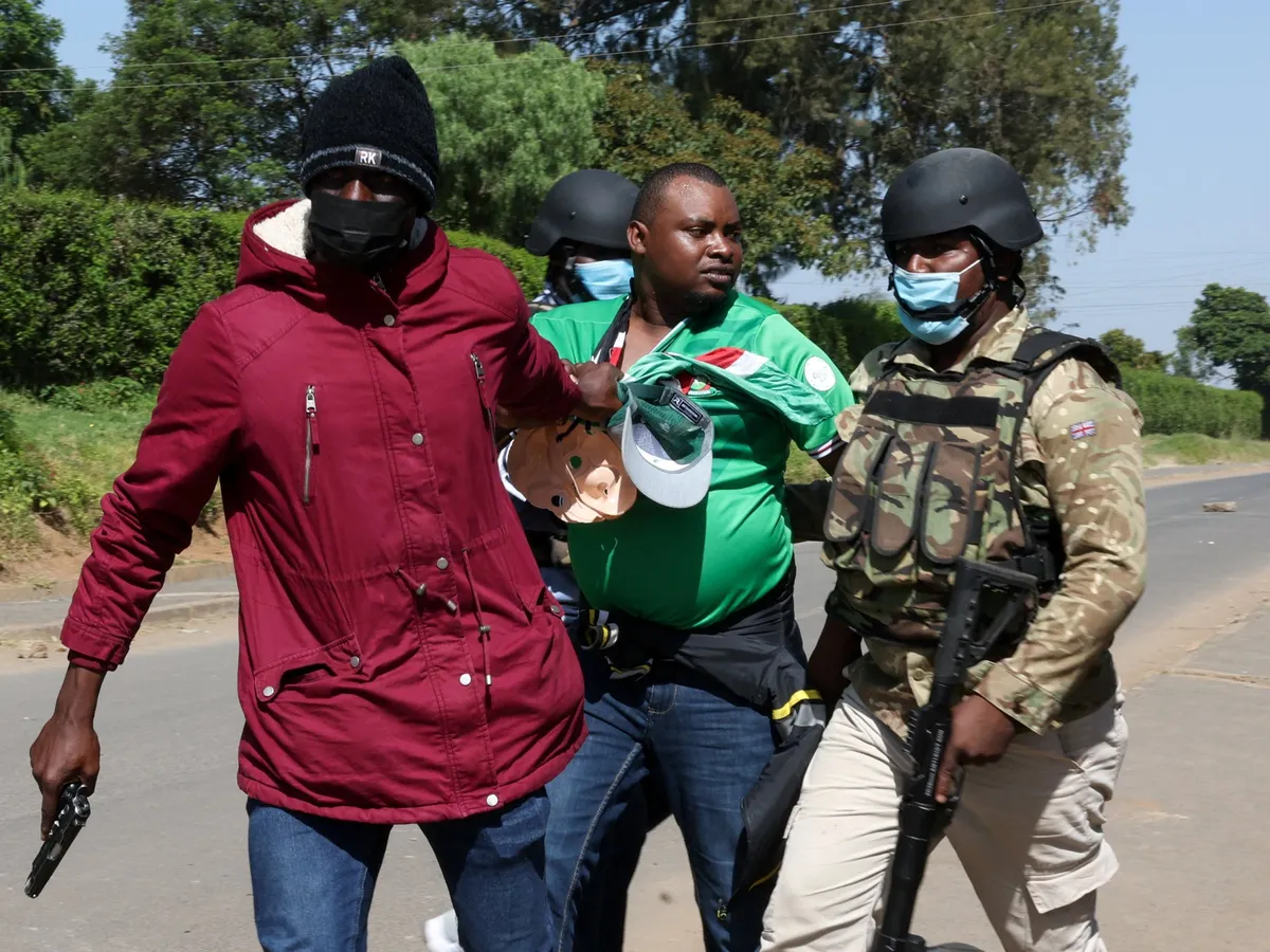 Protests erupt in Kenya over US Ebola quarantine centre in Nanyuki