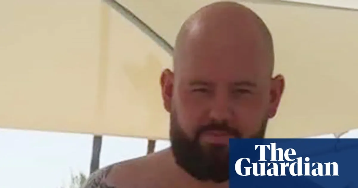 Man who fought off Belfast knifeman with hurling stick named