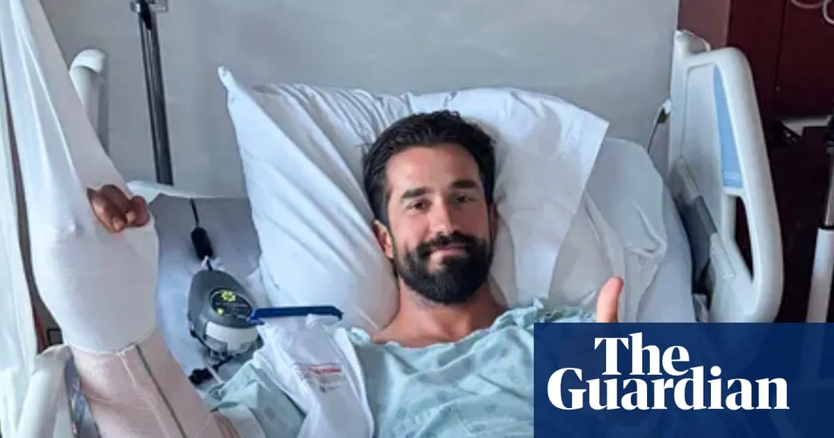 ‘This is it’: mauled US hiker recalls moment grizzly locked eyes with him