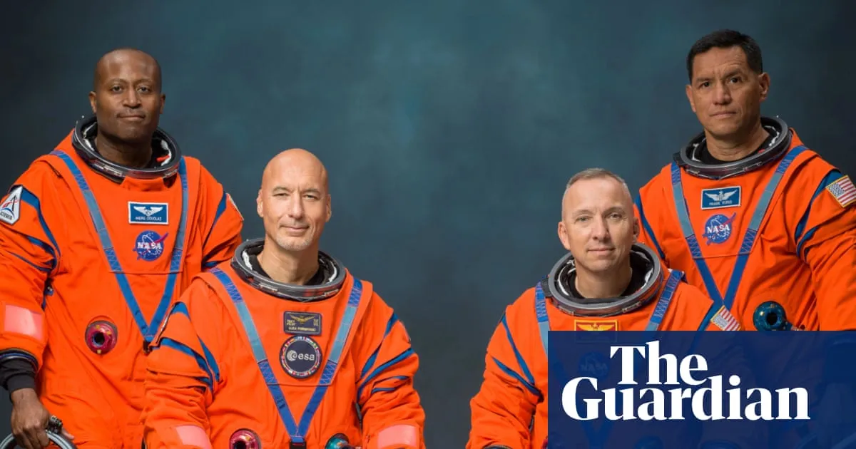 ‘Earth’s first starfleet’: Nasa reveals Artemis III crew and project’s next steps