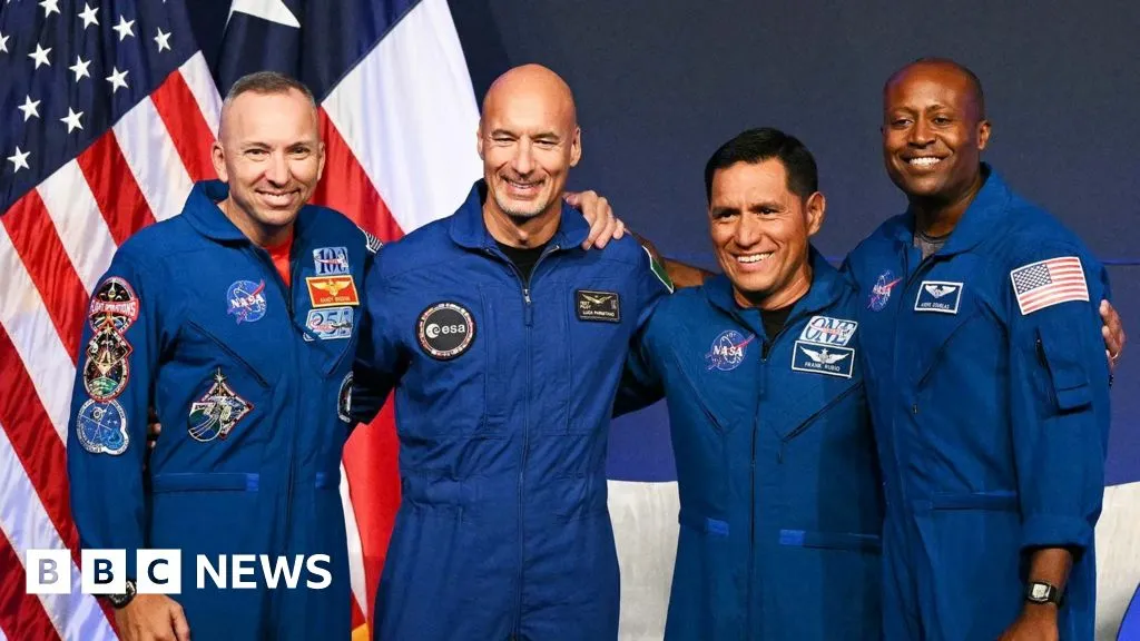 Nasa names next astronauts for Artemis Moon programme