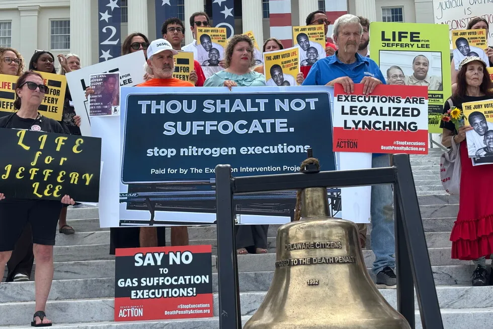 Judge bars Alabama nitrogen gas execution, says method is unconstitutionally cruel