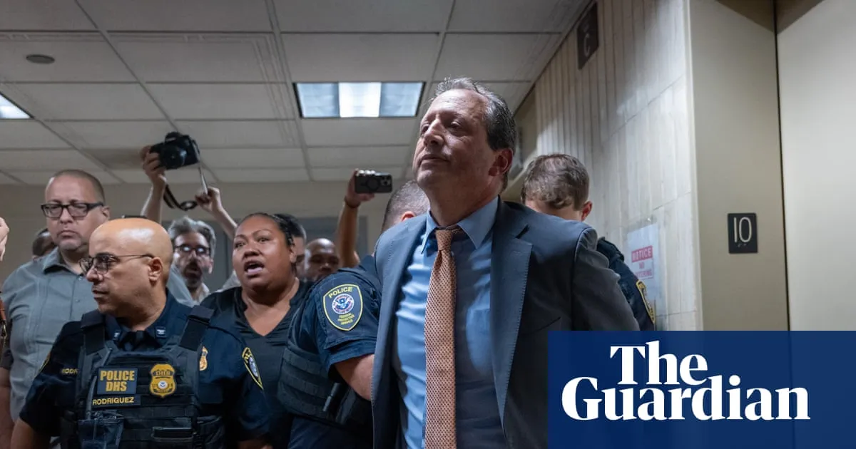 Ex-NYC comptroller Brad Lander to stand trial after arrest at immigration court