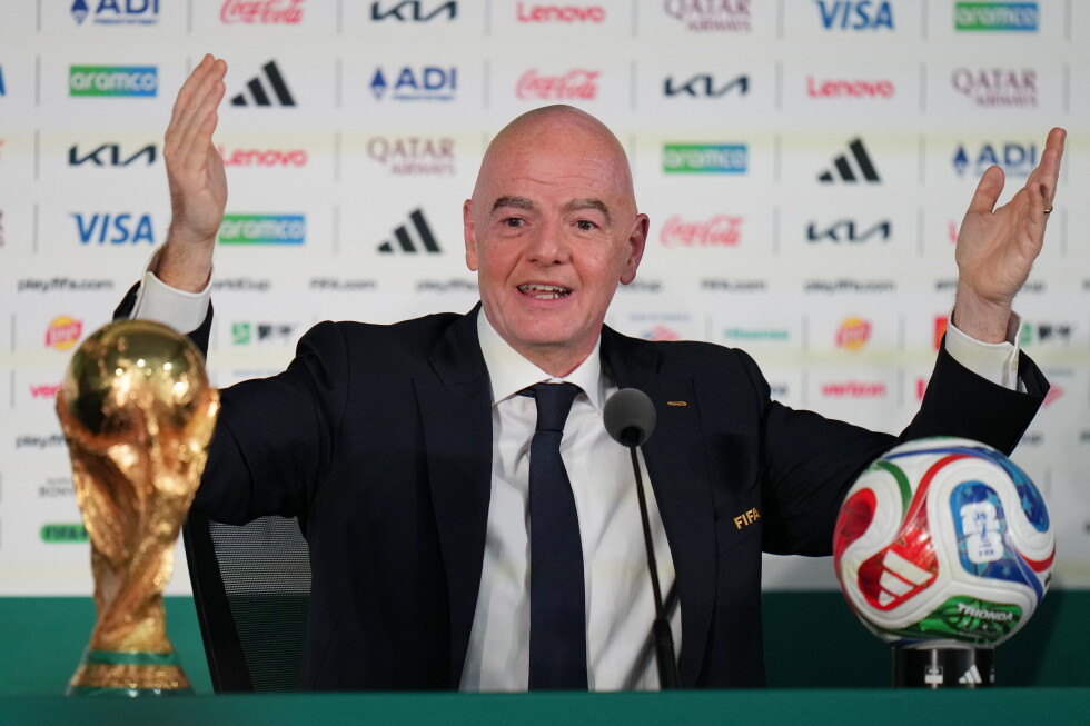 FIFA’s Infantino defends World Cup ticket prices, says fans ‘should chill’ about ref denied US entry