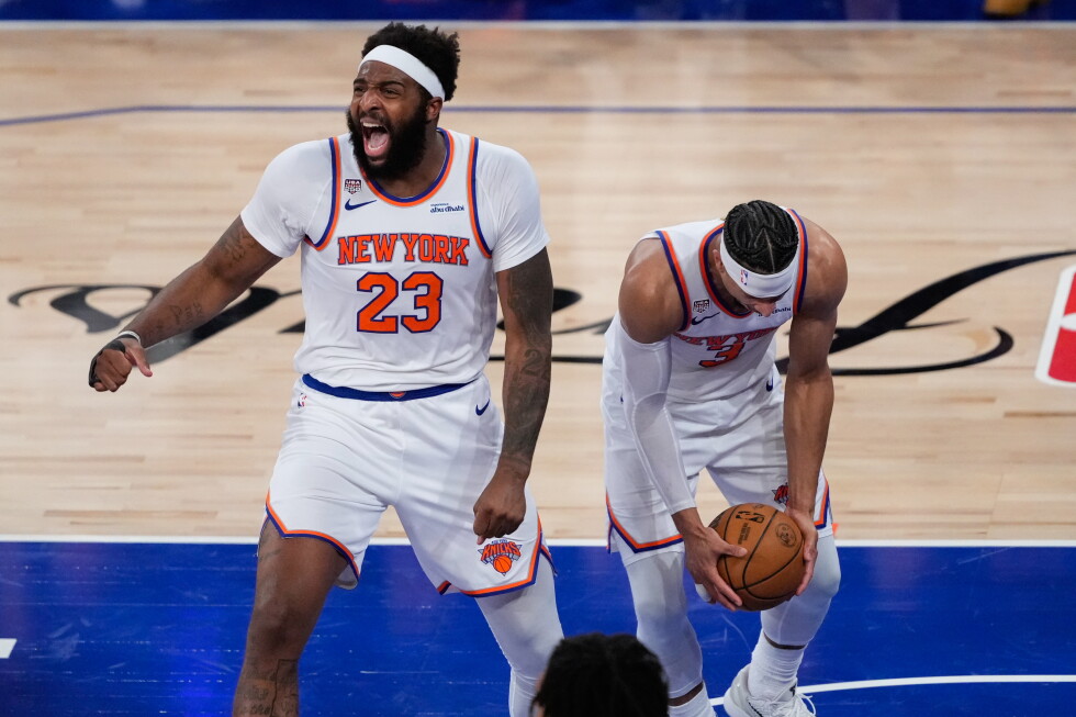Knicks complete record rally from 29 points down and beat Spurs 107-106 for 3-1 NBA Finals lead
