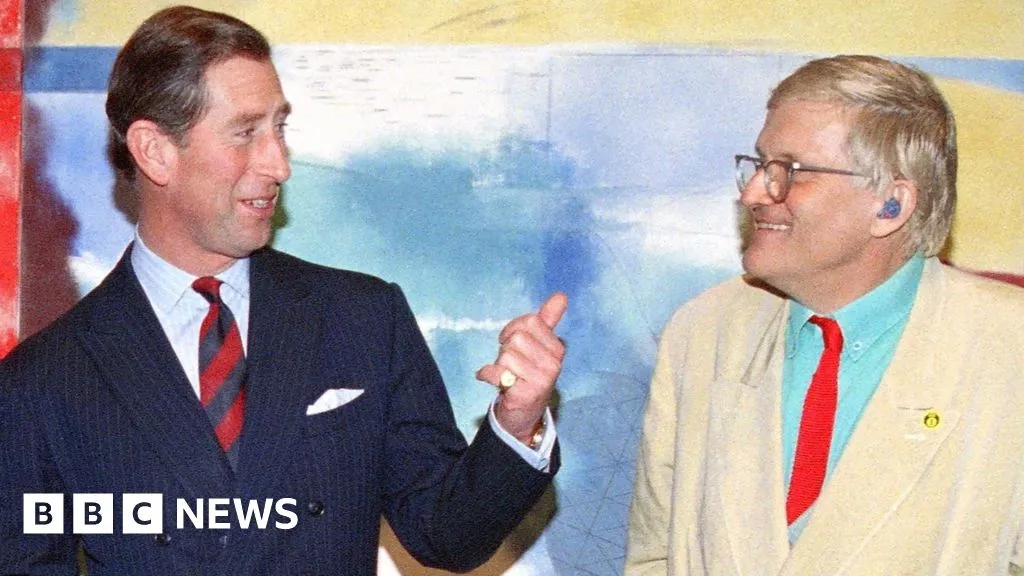 King leads tributes to 'giant of the art world' David Hockney