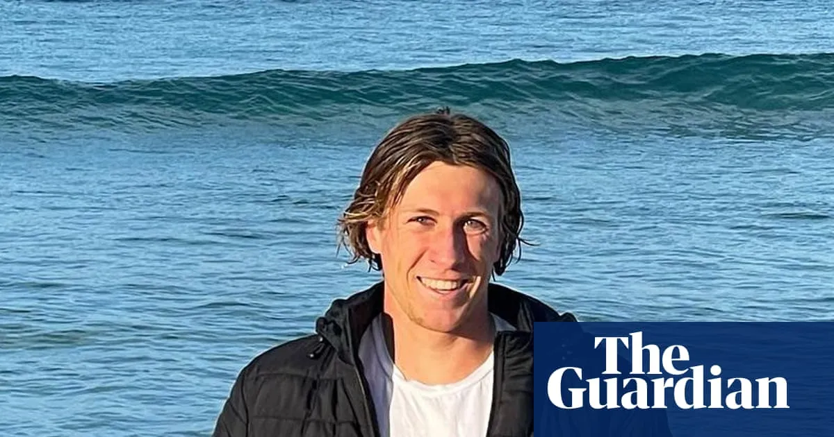 ‘There was a lot of blood in the water’: paddleboarder rescues woman after ‘shocking’ Coogee shark attack