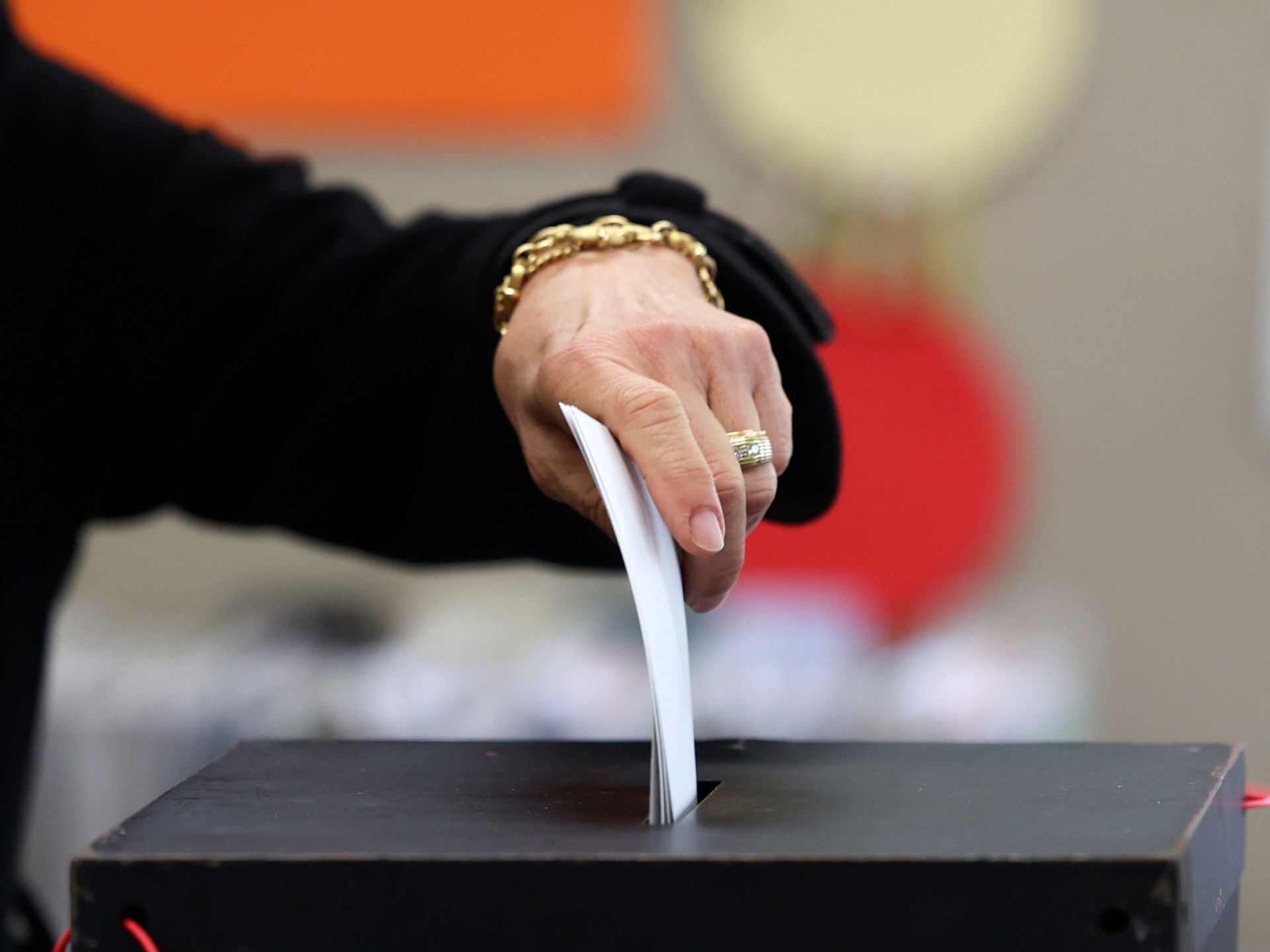 Voters in Portugal electing new president, could be far-right winner