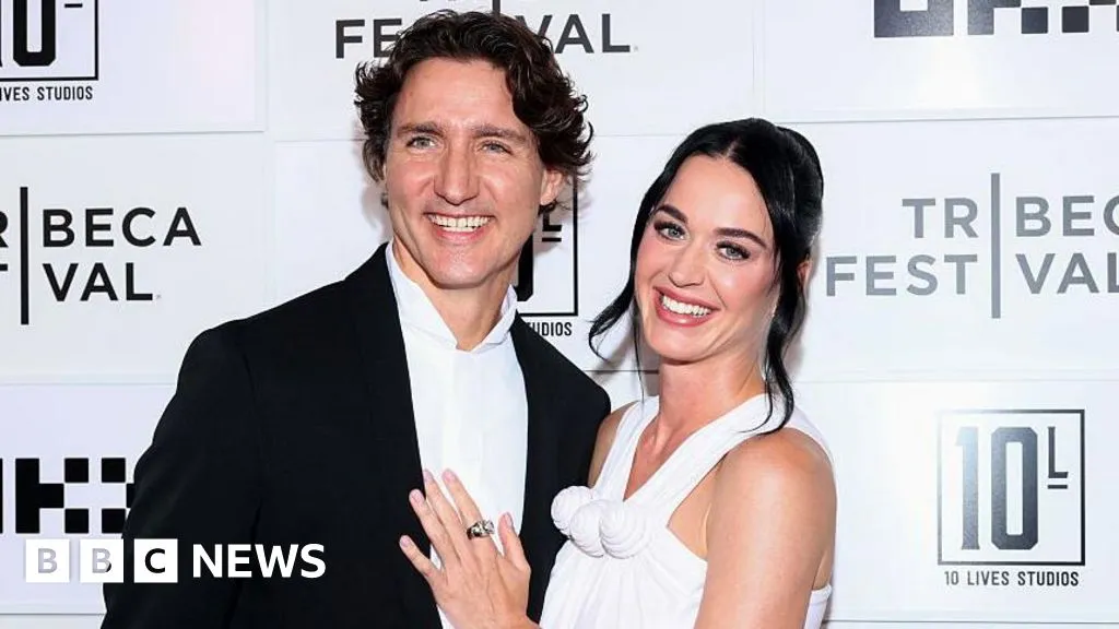 'Boyfriend duties call,' Trudeau says after skipping Canada match to watch Perry