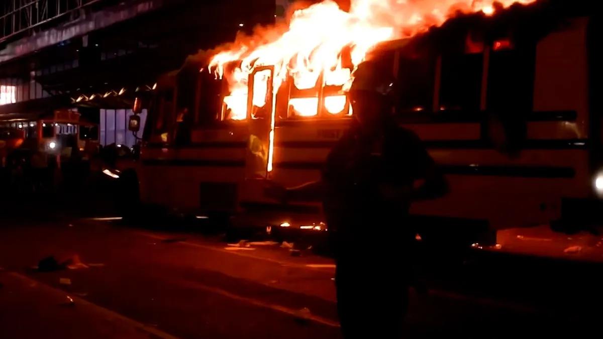 Knicks fans set bus alight during celebrations