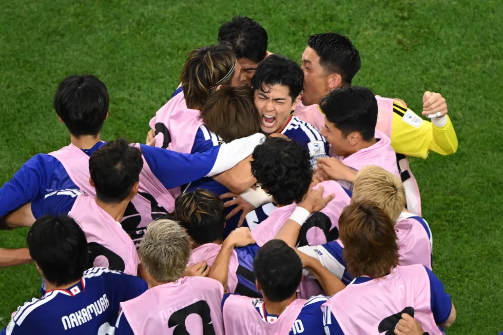 Daichi Kamada’s late header gives Japan a 2-2 draw with the Netherlands in World Cup opener for both