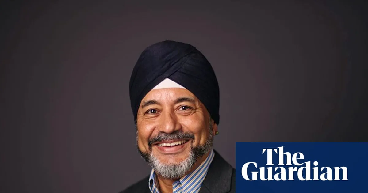 Oxfam trustee quits board over ‘cruel’ treatment of ex-boss