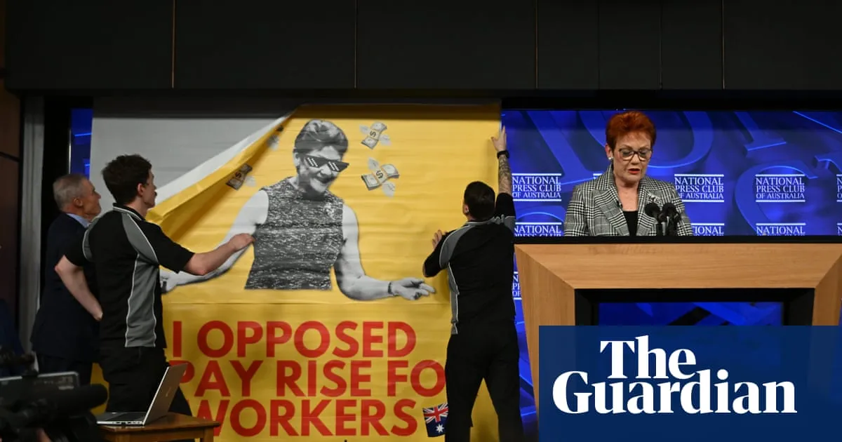 AFP investigates banner stunt during Pauline Hanson’s National Press Club speech