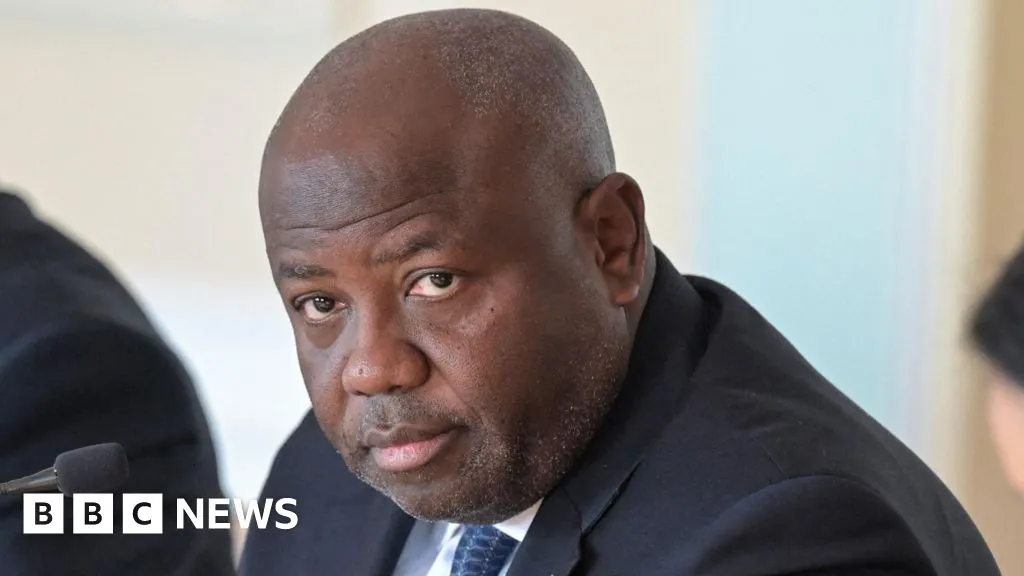 Equatorial Guinea government resigns after failing to meet targets