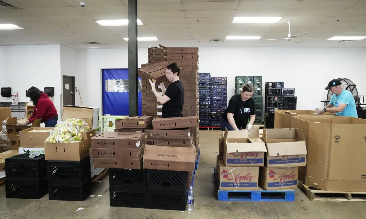 More Than 770,000 Children Are No Longer Receiving SNAP Benefits After Trump Changes Federal Food Program