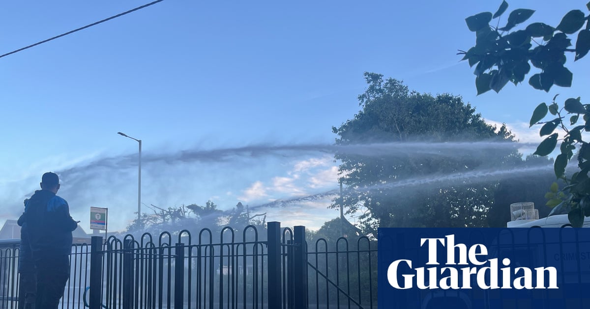 French police authorised to use water cannon on asylum seekers in £660m deal with UK