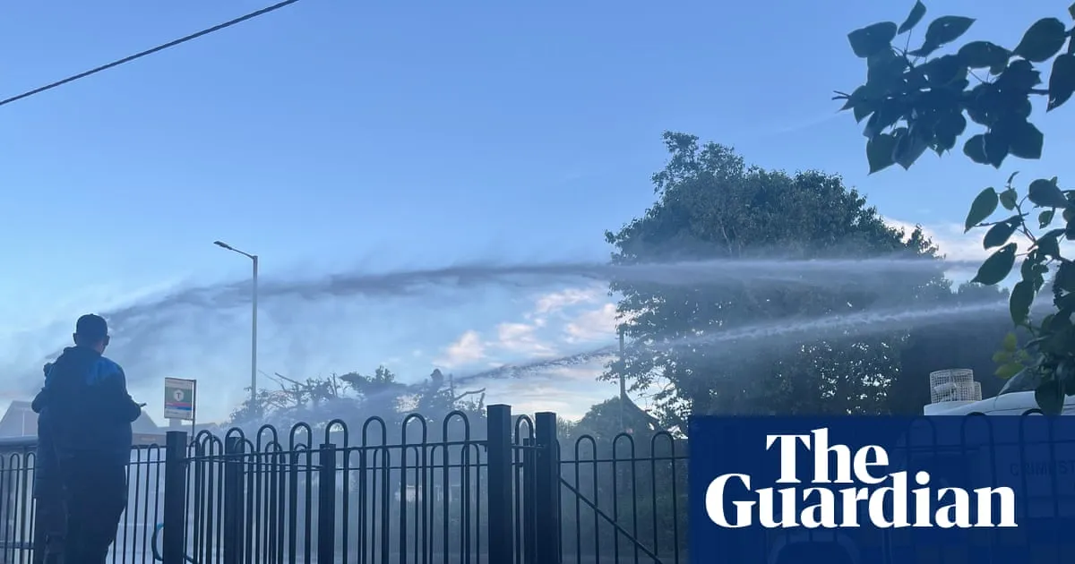 French police authorised to use water cannon on asylum seekers in £660m deal with UK