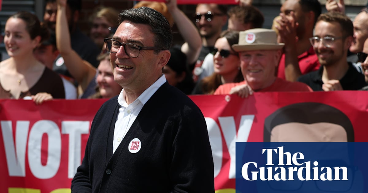 Polls close in Makerfield byelection as Andy Burnham eyes No 10
