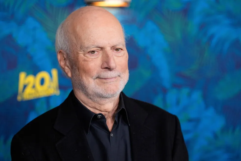 James Burrows, director of classic TV comedies including ‘Cheers’ and ‘Friends,’ dies at 85