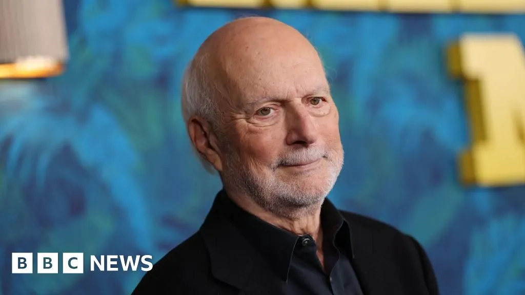 James Burrows, legendary director of Cheers and Friends, dies aged 85