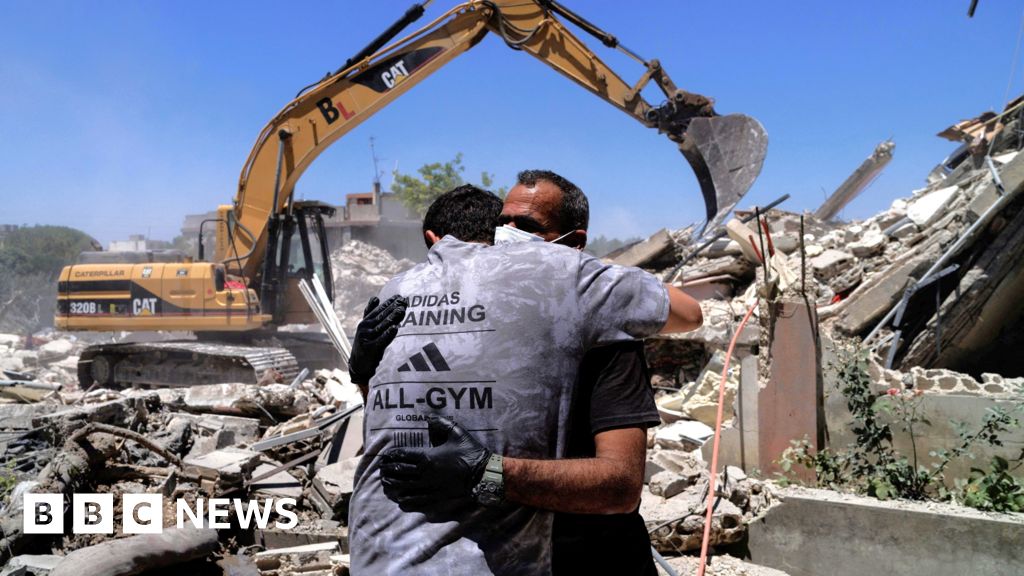 Israel and Hezbollah continue strikes despite ceasefire agreement