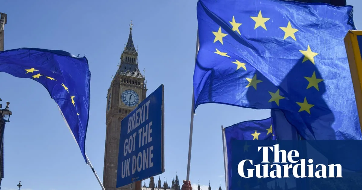 Two-thirds of EU citizens back UK rejoining bloc, survey finds