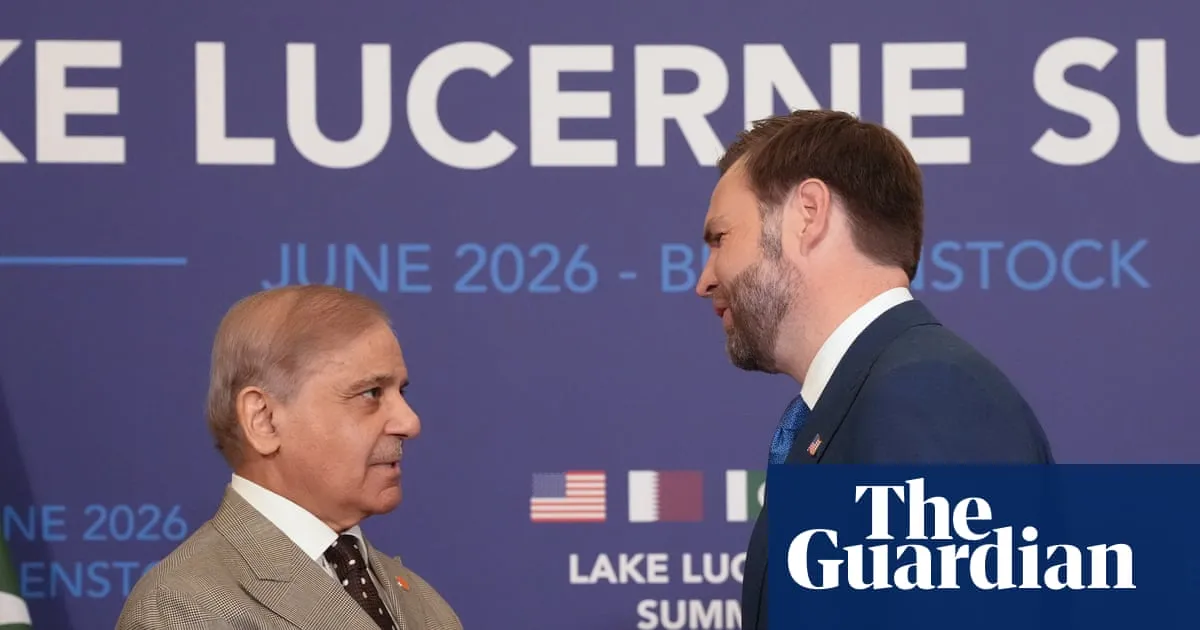 US-Iran talks in Switzerland to get under way as strait of Hormuz remains closed