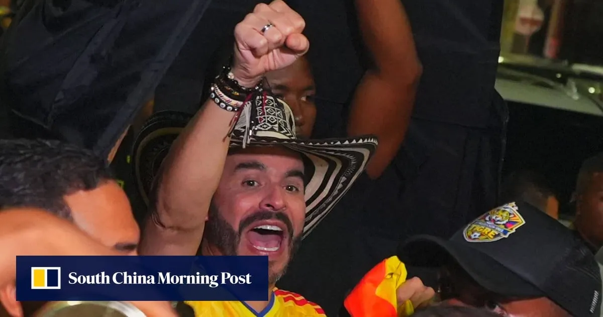 Colombians vote for president amid corruption fears, polarisation
