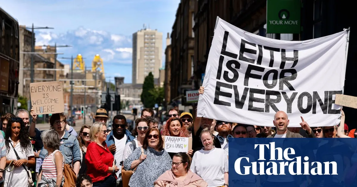 Taxi and Uber rider targeted in suspected anti-Muslim attacks in Edinburgh, say witnesses