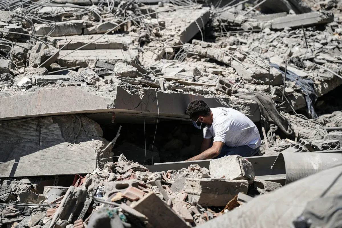 Displaced Lebanese inspect shattered Nabatieh after Israel halts attacks